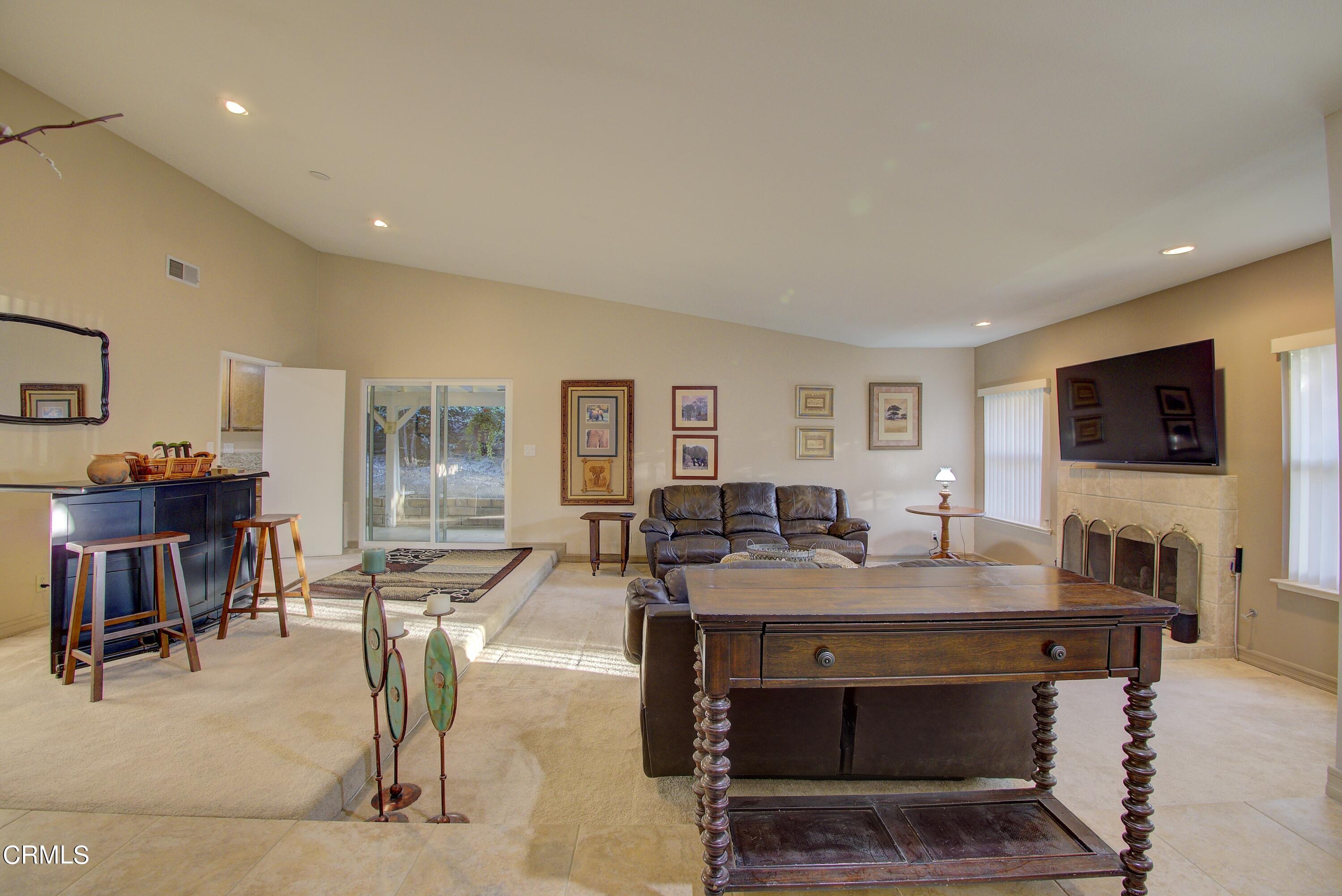 2606 Wheatfield Circle Simi Valley, CA 93063 - Photo 44 of 60 P3670588_89_90_91_92_93_94Interior01