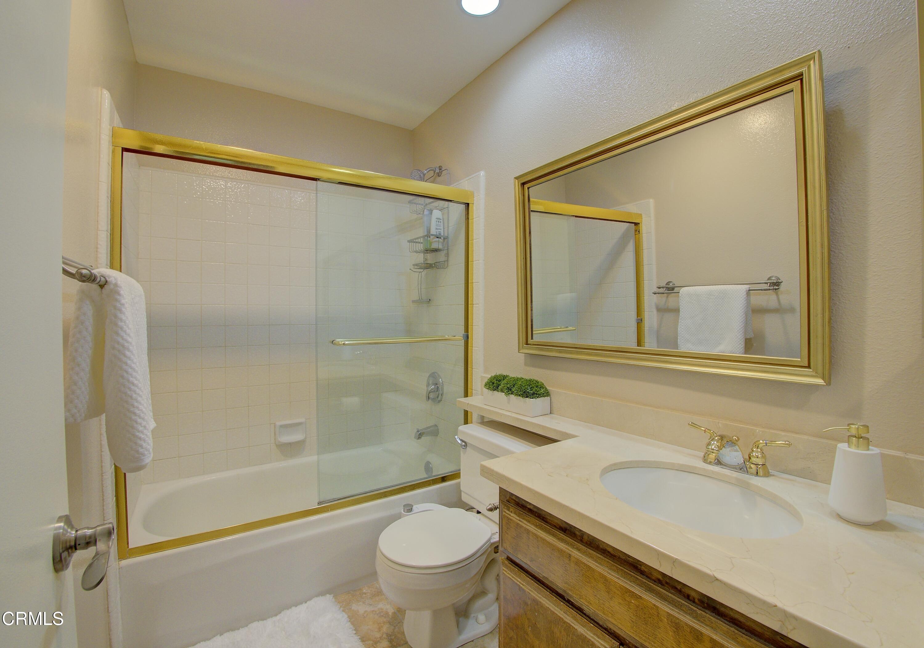 2606 Wheatfield Circle Simi Valley, CA 93063 - Photo 54 of 60 P3670980_1_2_3_4_5_6Interior01