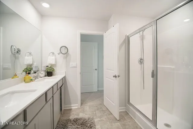 $269,999 | 191 Dale Mires Lane, Baxter, TN 38544