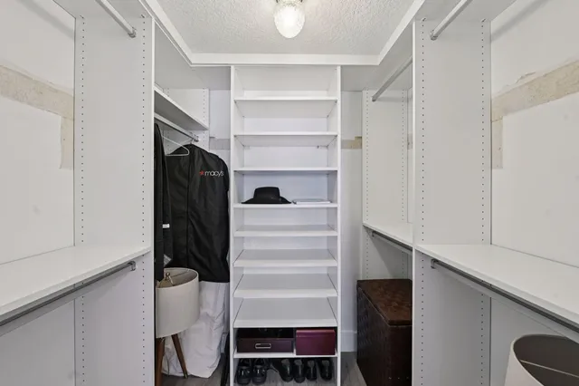 $399,900 | 1461 South Ocean Boulevard, Unit 204, Lauderdale-by-the-Sea, FL 33062