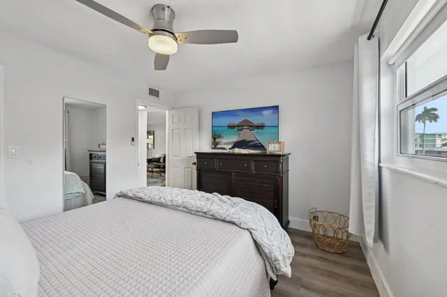 $399,900 | 1461 South Ocean Boulevard, Unit 204, Lauderdale-by-the-Sea, FL 33062