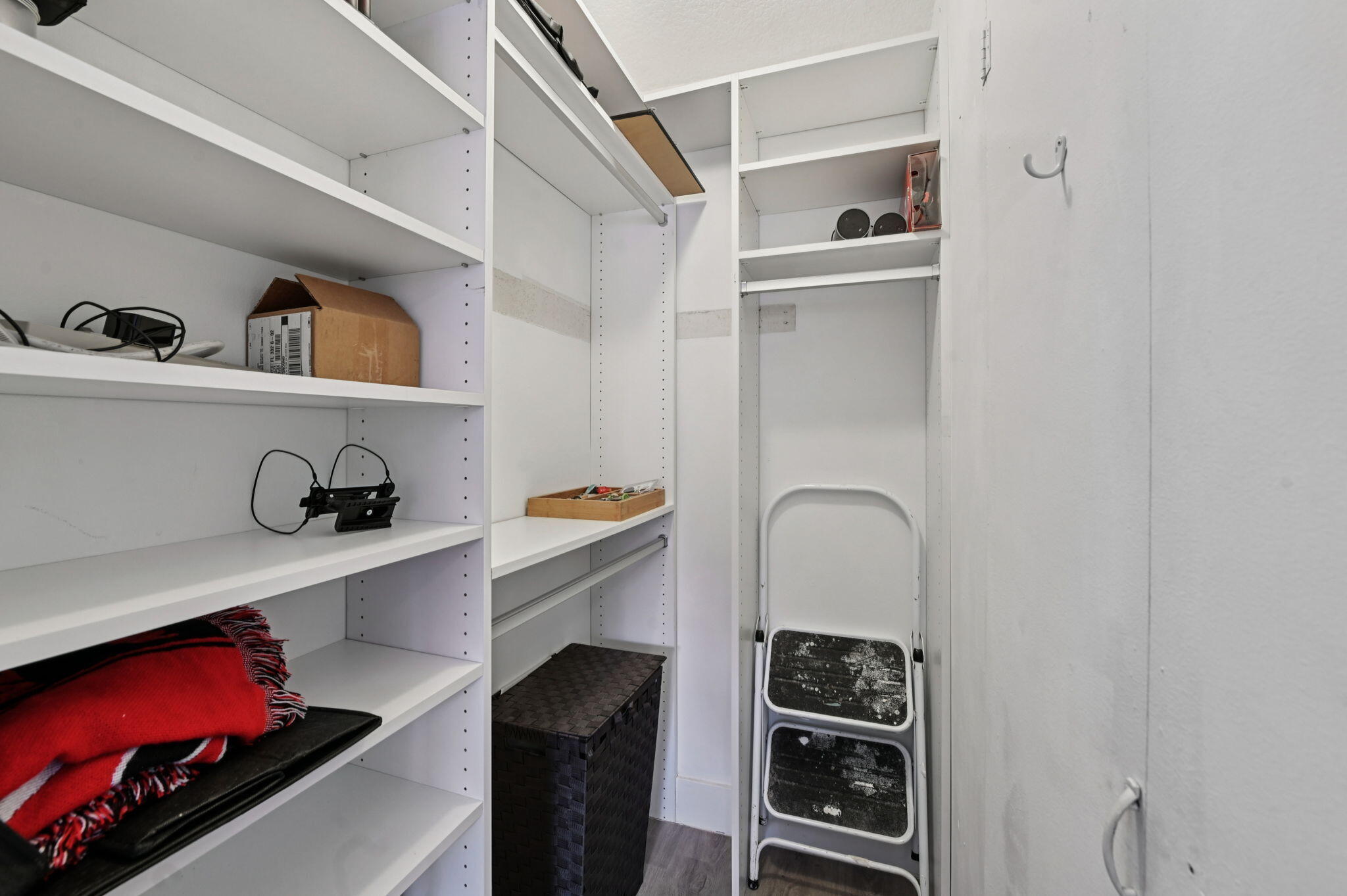 1461 South Ocean Boulevard, Unit 204 Lauderdale-by-the-Sea, FL 33062 - Photo 20 of 84 18-web-or-mls-S Ocean Blvd-S1111-018