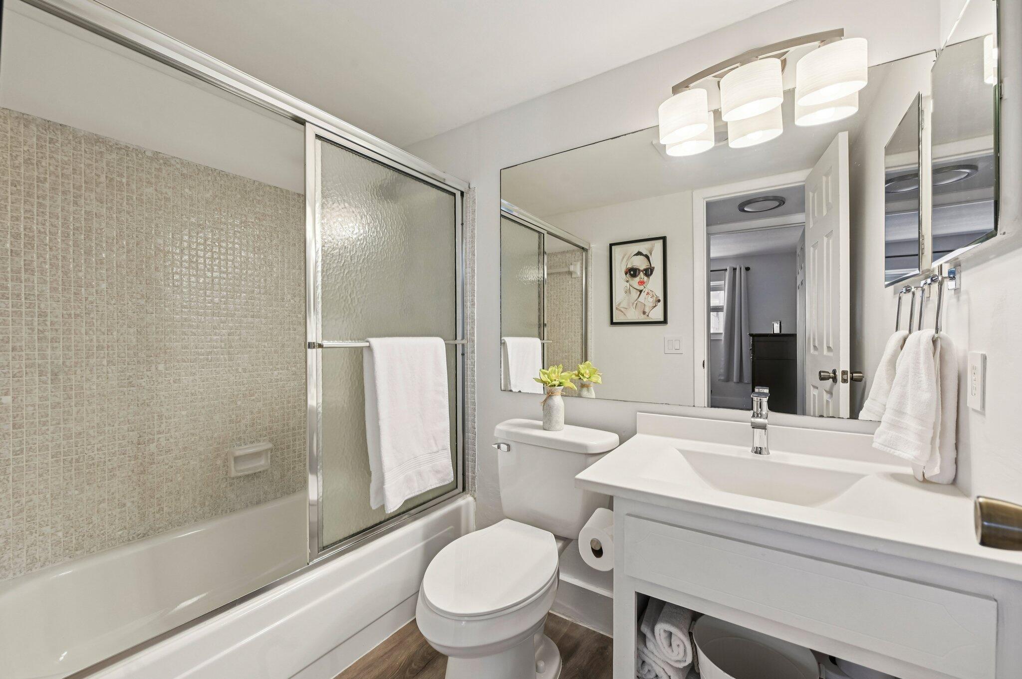 1461 South Ocean Boulevard, Unit 204 Lauderdale-by-the-Sea, FL 33062 - Photo 21 of 84 45-web-or-mls-S Ocean Blvd-S1211-1-001