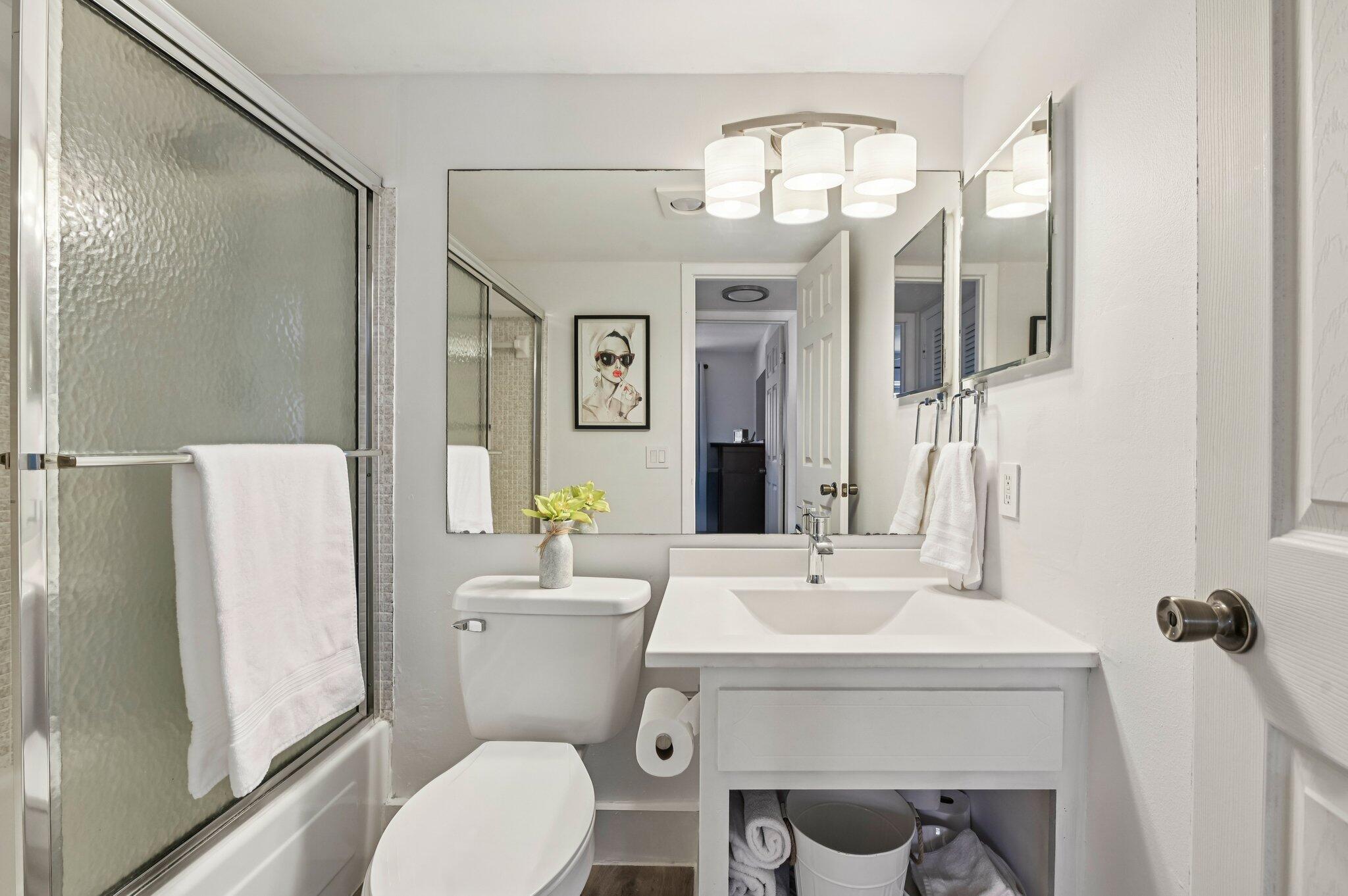 1461 South Ocean Boulevard, Unit 204 Lauderdale-by-the-Sea, FL 33062 - Photo 22 of 84 46-web-or-mls-S Ocean Blvd-S1211-1-002