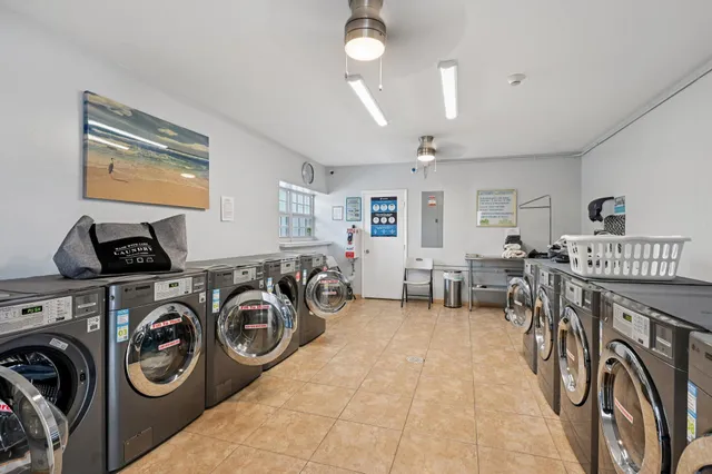 $399,900 | 1461 South Ocean Boulevard, Unit 204, Lauderdale-by-the-Sea, FL 33062