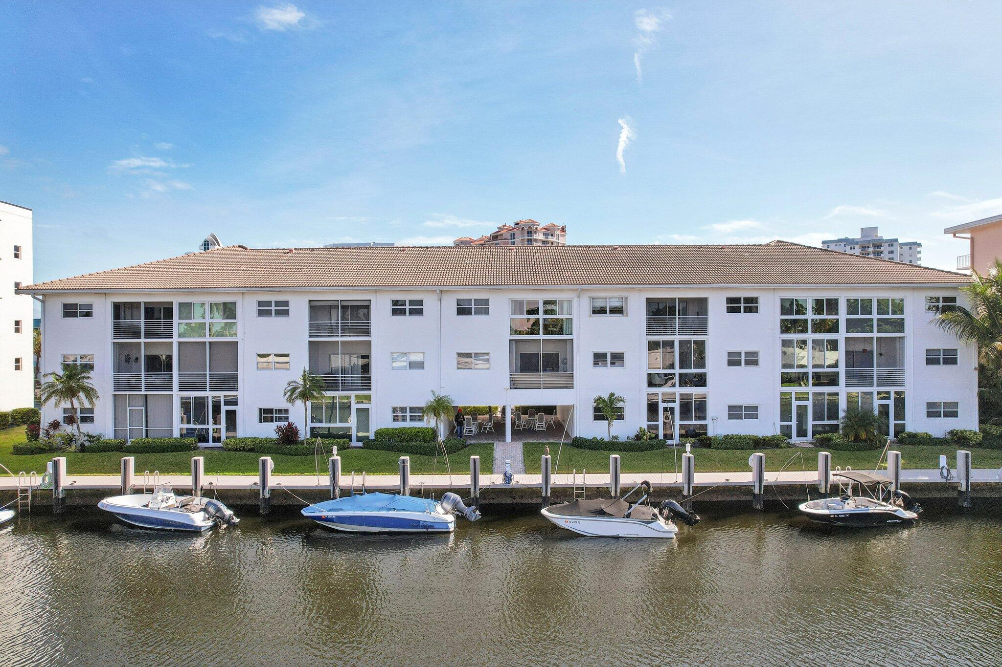 1461 South Ocean Boulevard, Unit 204 Lauderdale-by-the-Sea, FL 33062 - Photo 39 of 84 61-web-or-mls-S Ocean Blvd-S1211-1-017