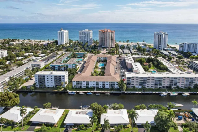 $399,900 | 1461 South Ocean Boulevard, Unit 204, Lauderdale-by-the-Sea, FL 33062