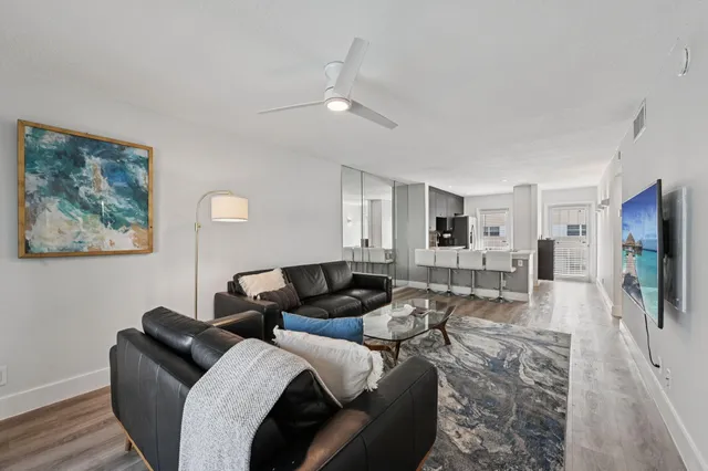 $399,900 | 1461 South Ocean Boulevard, Unit 204, Lauderdale-by-the-Sea, FL 33062