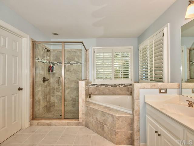 2704 Amstel Way Raleigh, NC 27613 - Photo 15 of 25 Photo 15