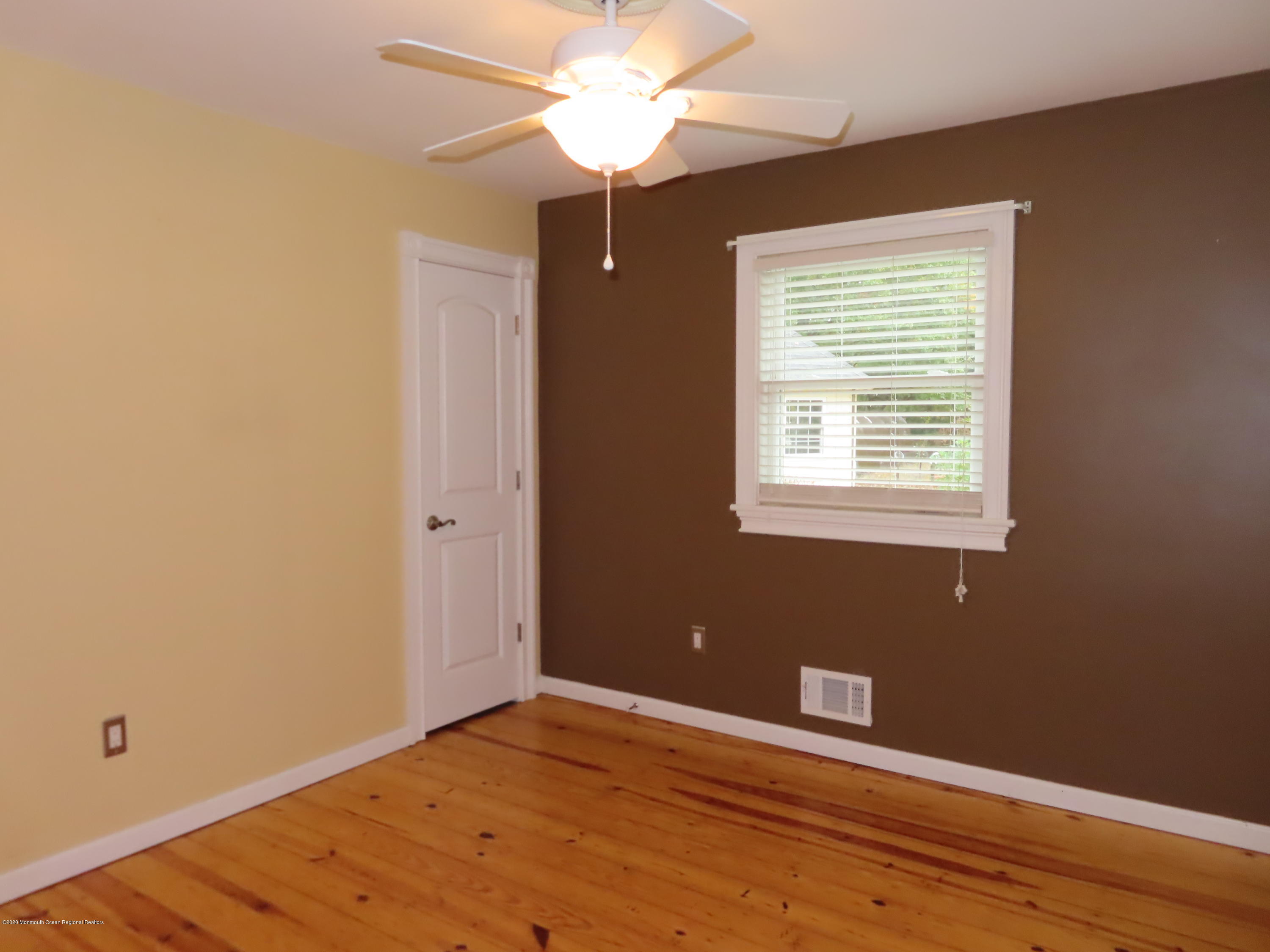 57 Cranmer Road Bayville, NJ 08721 - Photo 17 of 21 IMG_2234