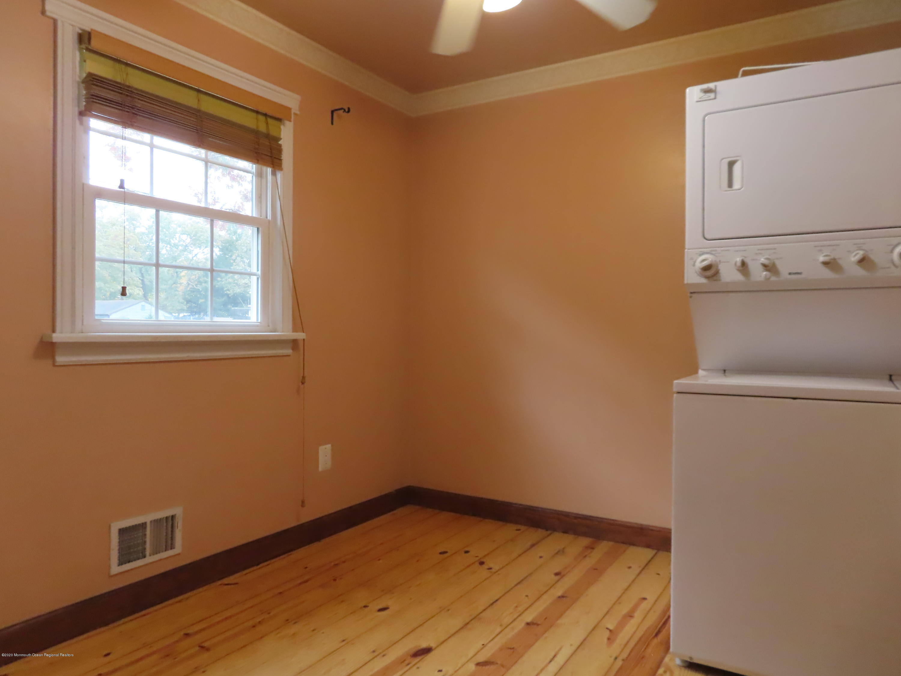 57 Cranmer Road Bayville, NJ 08721 - Photo 10 of 21 IMG_2222