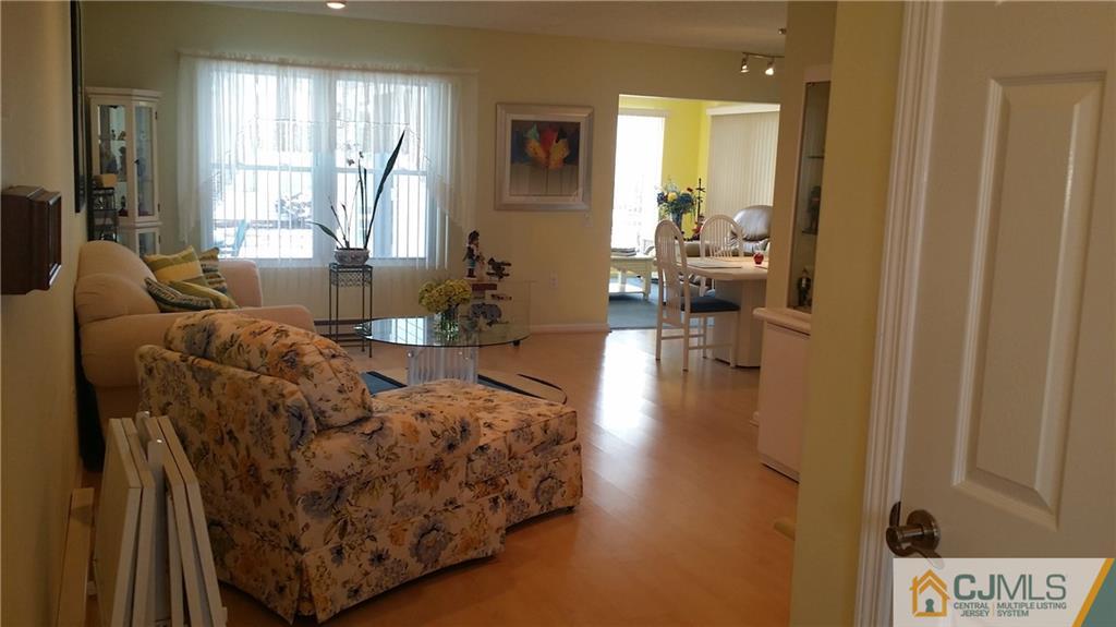 703 B Croydon Road Monroe Township, NJ 08831 - Photo 2 of 20 Gallery Image 2