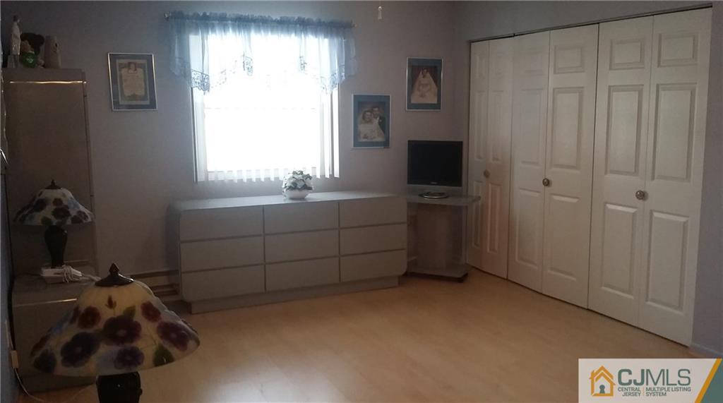 703 B Croydon Road Monroe Township, NJ 08831 - Photo 11 of 20 Gallery Image 11