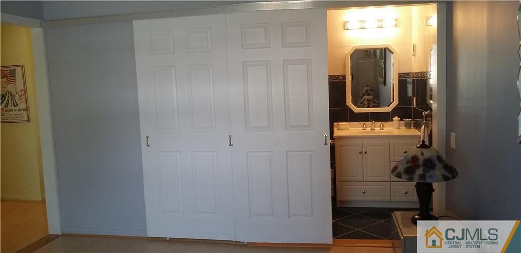 703 B Croydon Road Monroe Township, NJ 08831 - Photo 12 of 20 Gallery Image 12