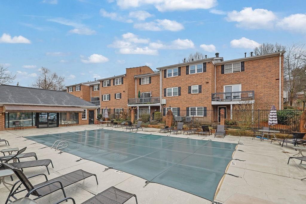 6520 Roswell Road, Unit 62 Atlanta, GA 30328 - Photo 30 of 34