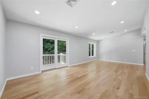 $1,500,000 | 12 East Mt Airy Road, Croton-on-Hudson, NY 10520