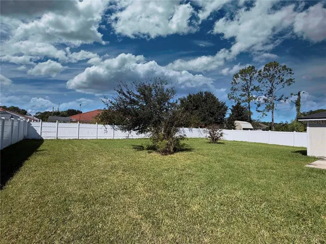 $1,850 | 18 Roxbury Lane, Palm Coast, FL 32164