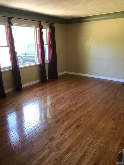 13834 St Rose Road Highland, IL 62249 - Photo 2 of 14
