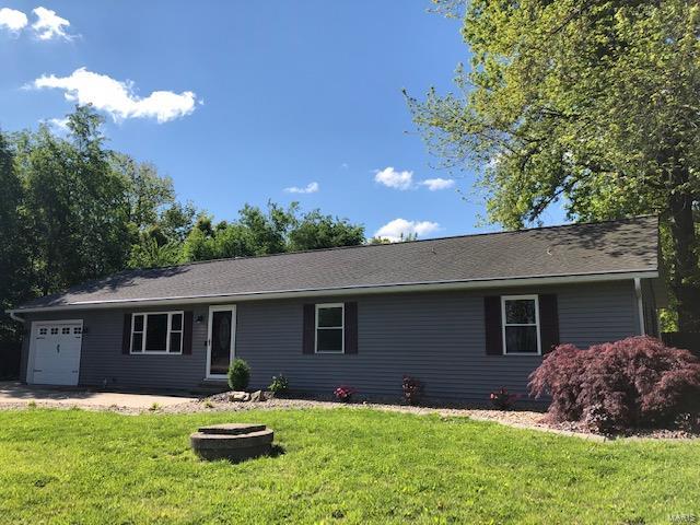 13834 St Rose Road Highland, IL 62249 - Photo 10 of 14