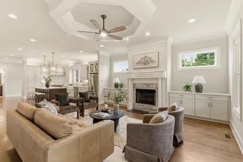 $675,000 | 6121 A Louisiana Avenue, Nashville, TN 37209