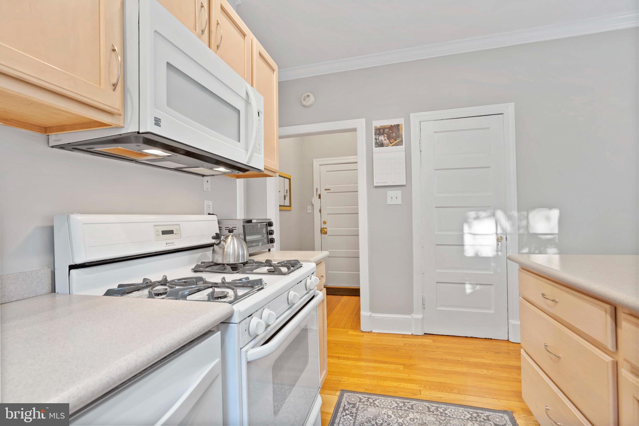 1711 35th Street Northwest, Unit 7 Washington, DC 20007 - Photo 9 of 29