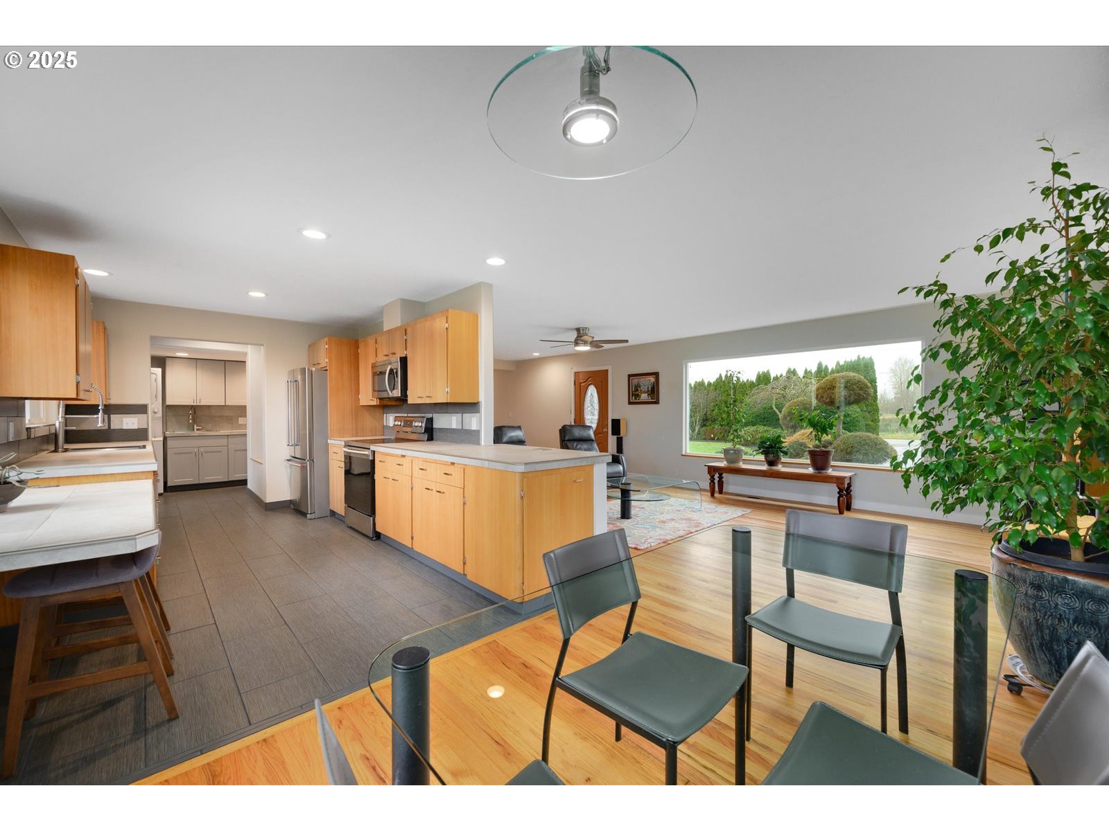 24090 South Barlow Road Canby, OR 97013 - Photo 9 of 41 Gallery Image 9