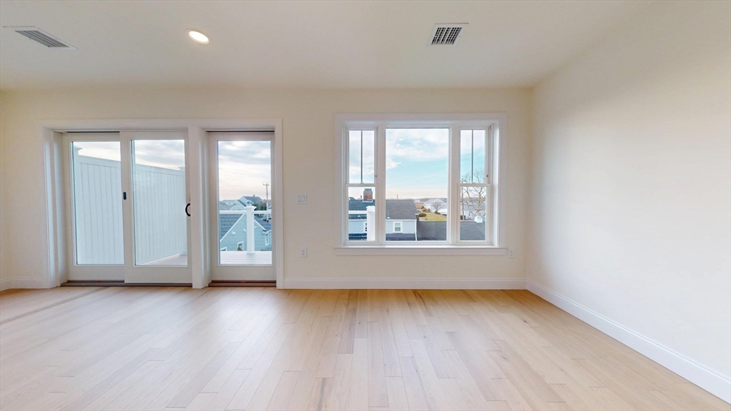 29 Parkers Neck Road Yarmouth, MA 02664 - Photo 22 of 33