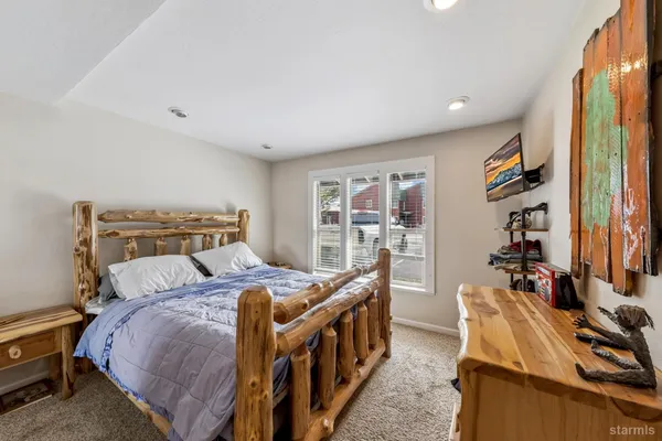 $795,000 | 357 Ala Wai Boulevard, Unit 197, South Lake Tahoe, CA 96150