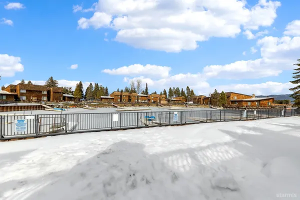 $795,000 | 357 Ala Wai Boulevard, Unit 197, South Lake Tahoe, CA 96150