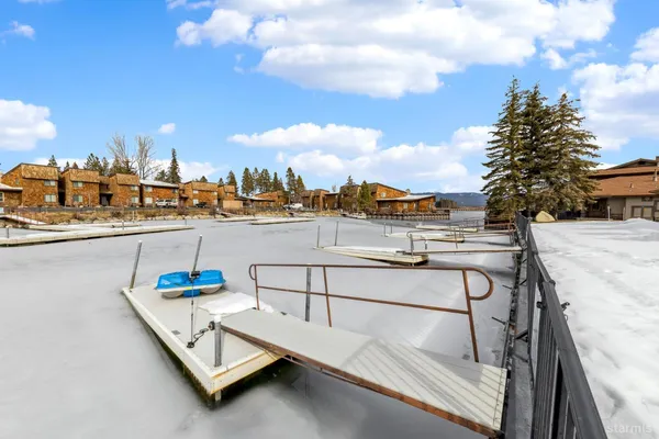$795,000 | 357 Ala Wai Boulevard, Unit 197, South Lake Tahoe, CA 96150