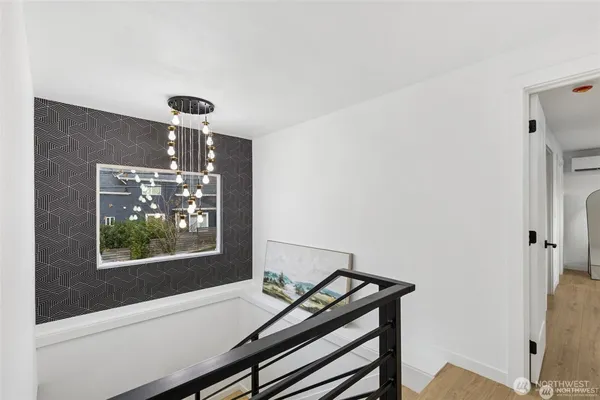 $950,000 | 4002 Courtland Place South, Seattle, WA 98118