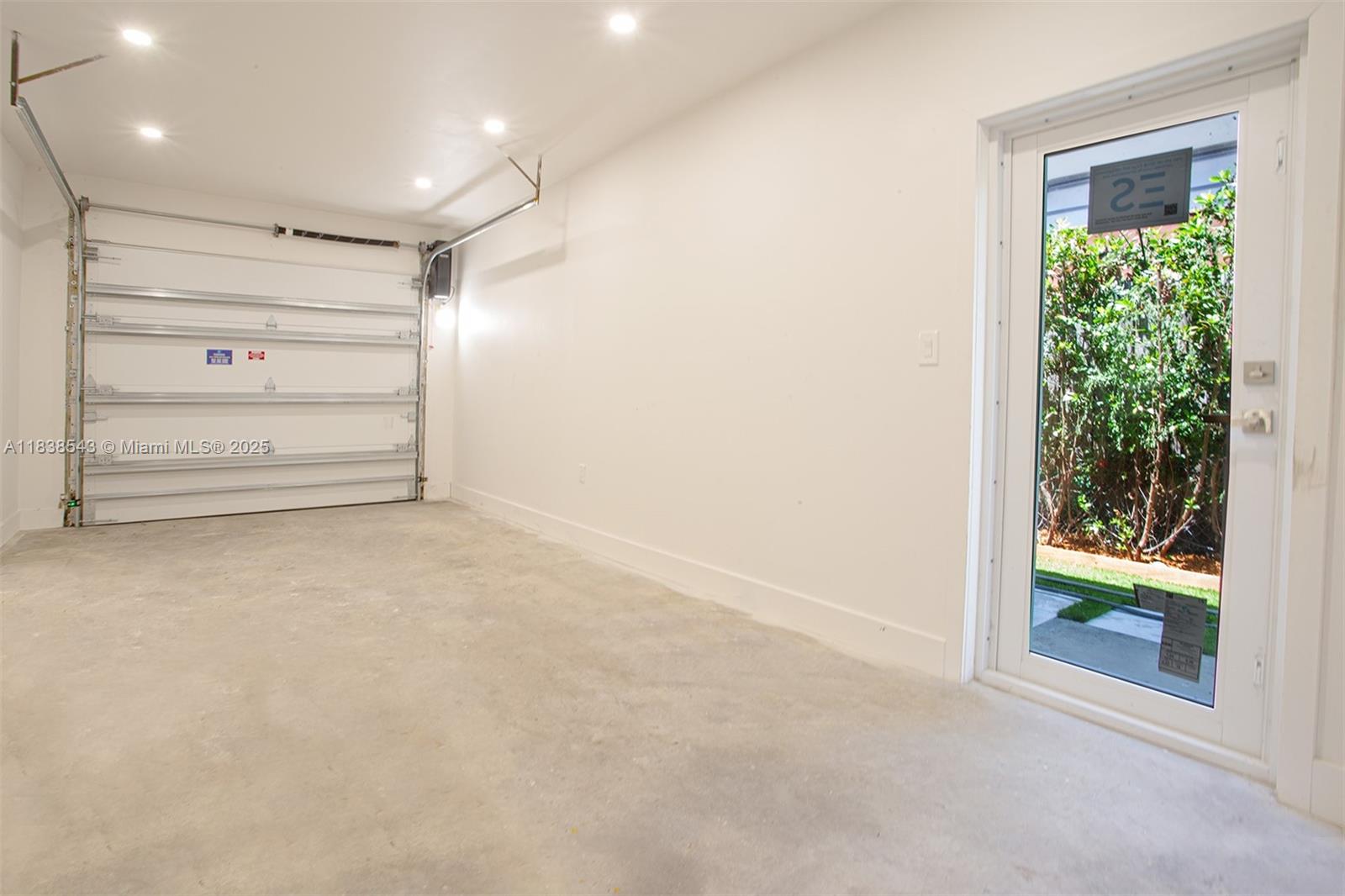 Normandy Isle Miami Beach, FL 33141 - Photo 37 of 43 a view of an empty walk in closet