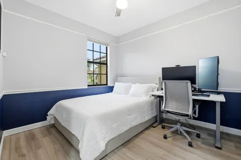 $500,000 | 10457 Wellington Parc Drive, Wellington, FL 33449