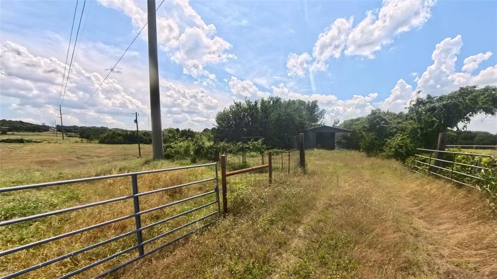 510 New Highland Road Springtown, TX 76082 - Photo 10 of 24