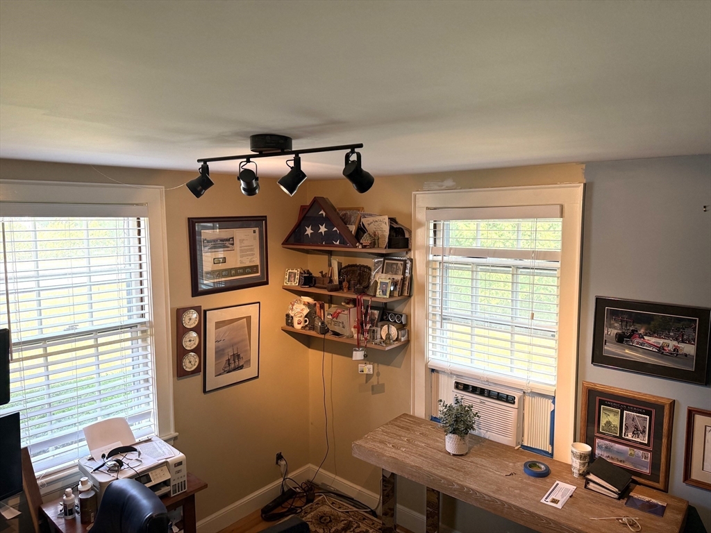 111 Warren Street Waltham, MA 02453 - Photo 32 of 42