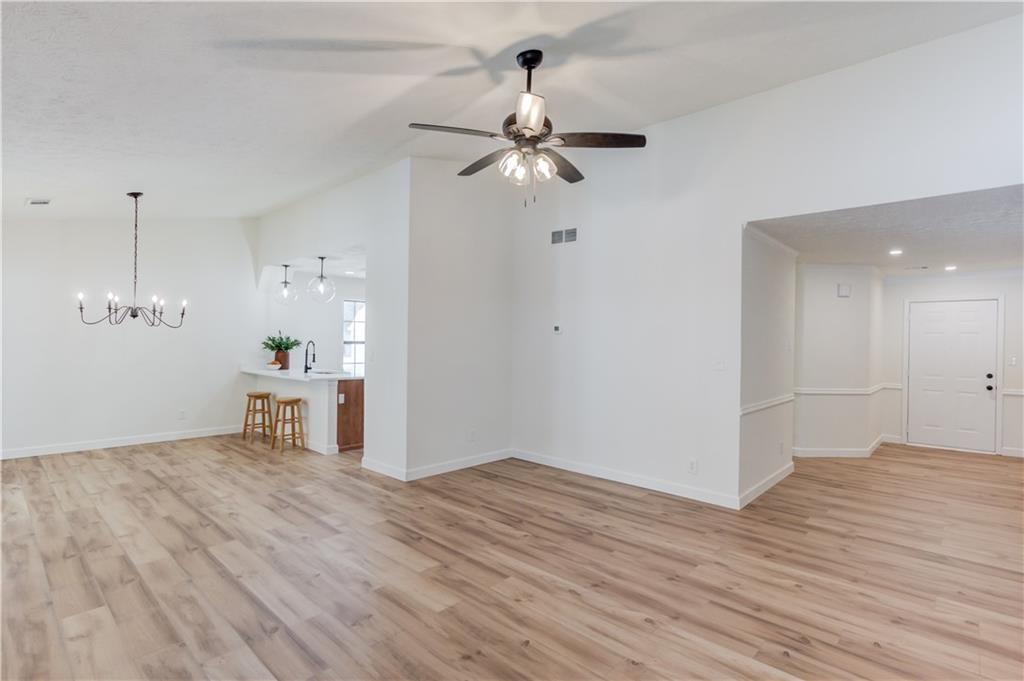 222 Ryan Road Winder, GA 30680 - Photo 6 of 29