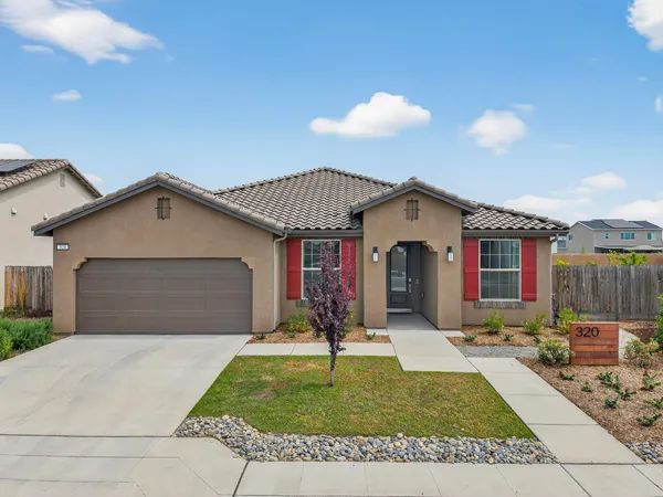 $520,000 | 320 North Millard Avenue, Fresno, CA 93727