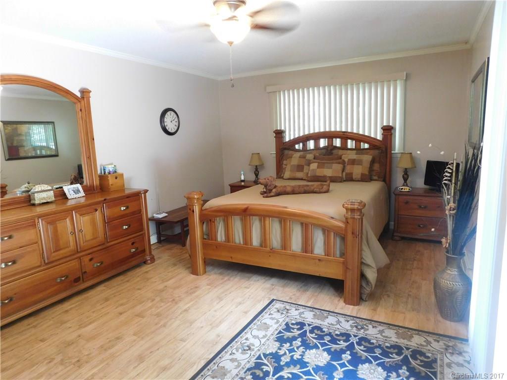 506 Hestertown Road Lincolnton, NC 28092 - Photo 11 of 24 Gallery Image 11