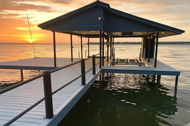 a view of sky from balcony