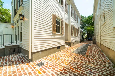 $4,645,000 | 95 Church Street, Charleston, SC 29401