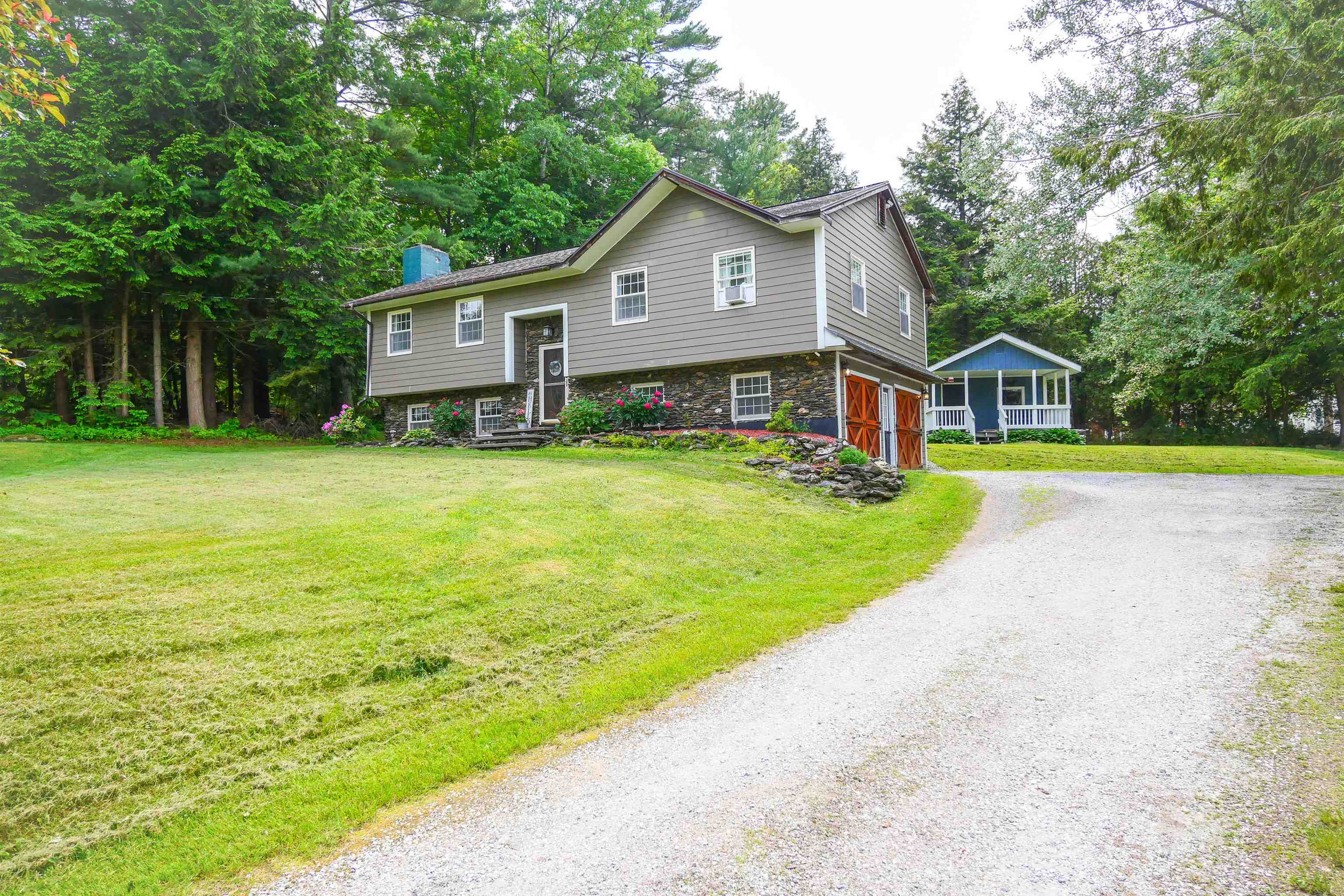 232 Meadow Lane West Rutland, VT 05777 - Photo 2 of 30 Gallery Image 2