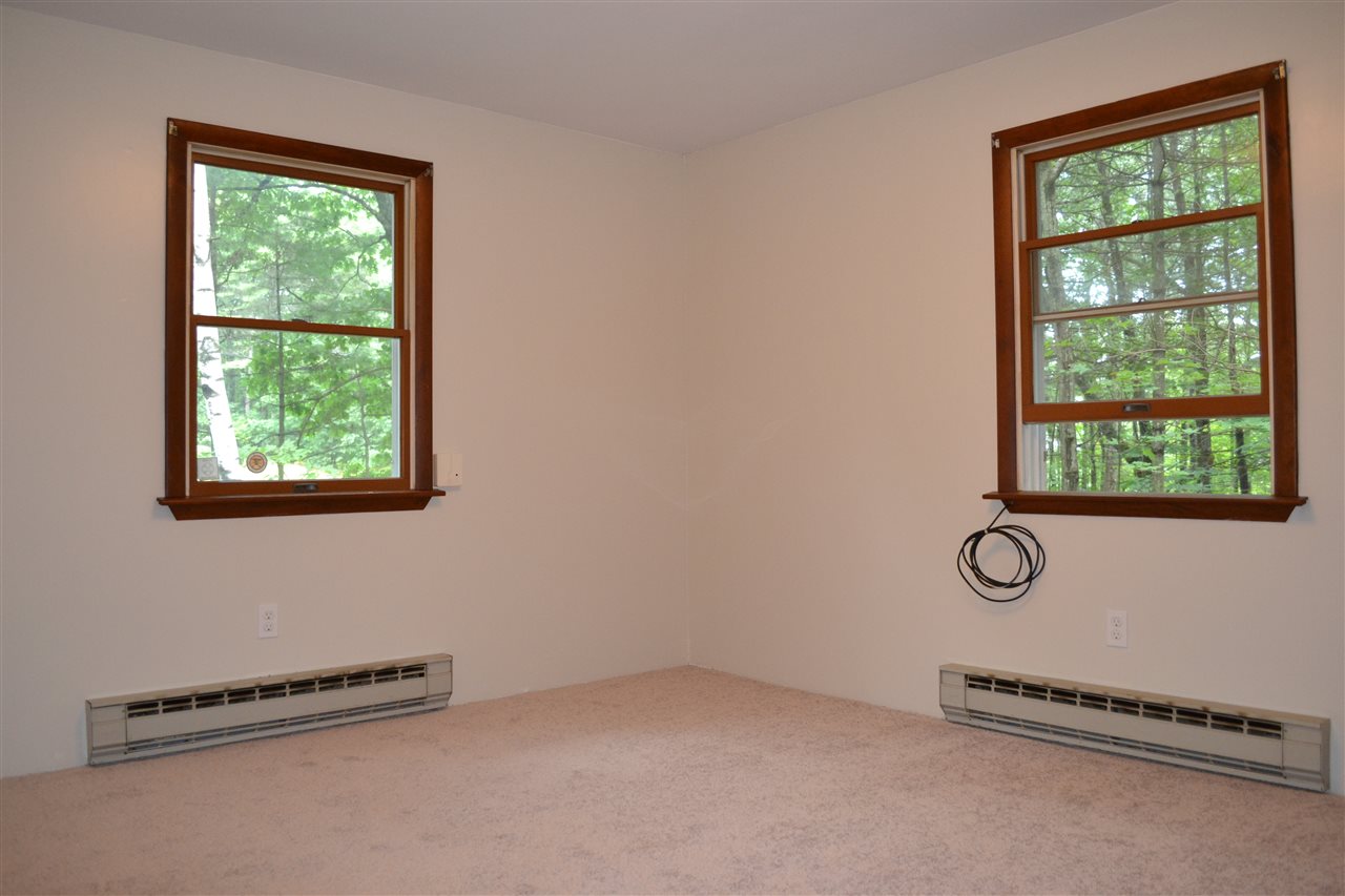 25 Vaughn Road Bow, NH 03304 - Photo 21 of 31