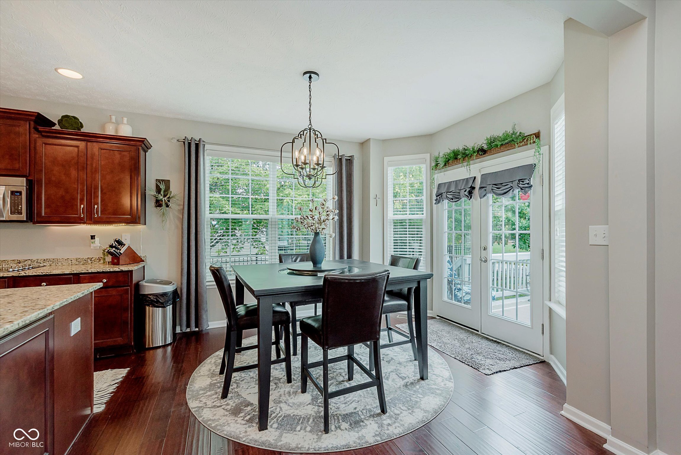 6232 Strathaven Road Noblesville, IN 46062 - Photo 10 of 36 Gallery Image 10