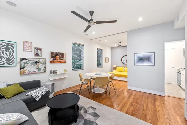 $2,200 | 732 Euclid Avenue, Unit 3, Miami Beach, FL 33139