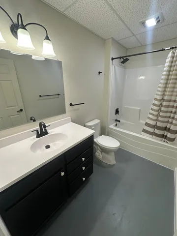 $454,900 | 56626 Birchwood Drive, Warroad, MN 56763