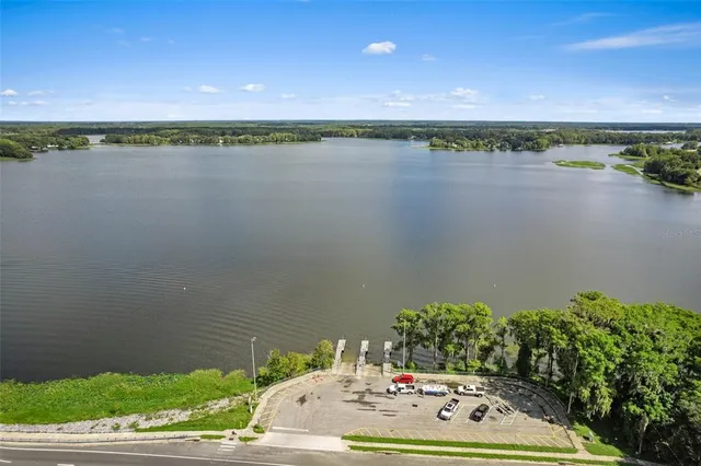 $4,000 | 419 North Apopka Avenue, Inverness, FL 34450