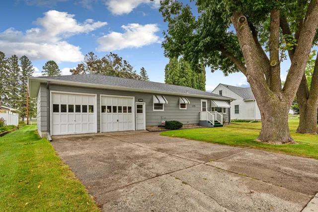 $215,000 | 512 7th Street, Gaylord, MN 55334