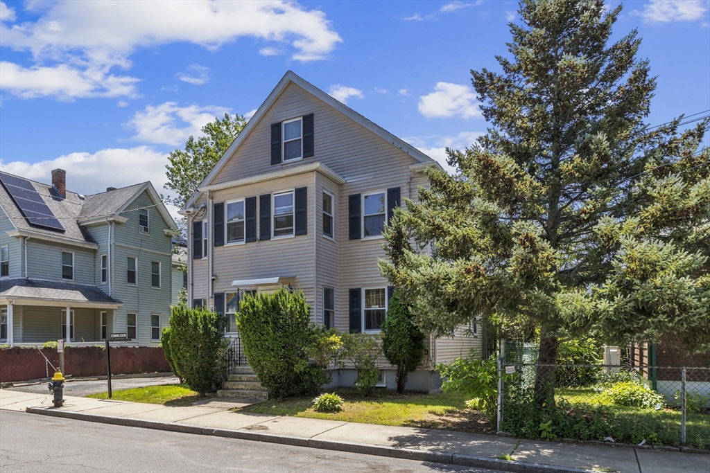 52 Chesterfield Street Boston, MA 02136 - Photo 2 of 23