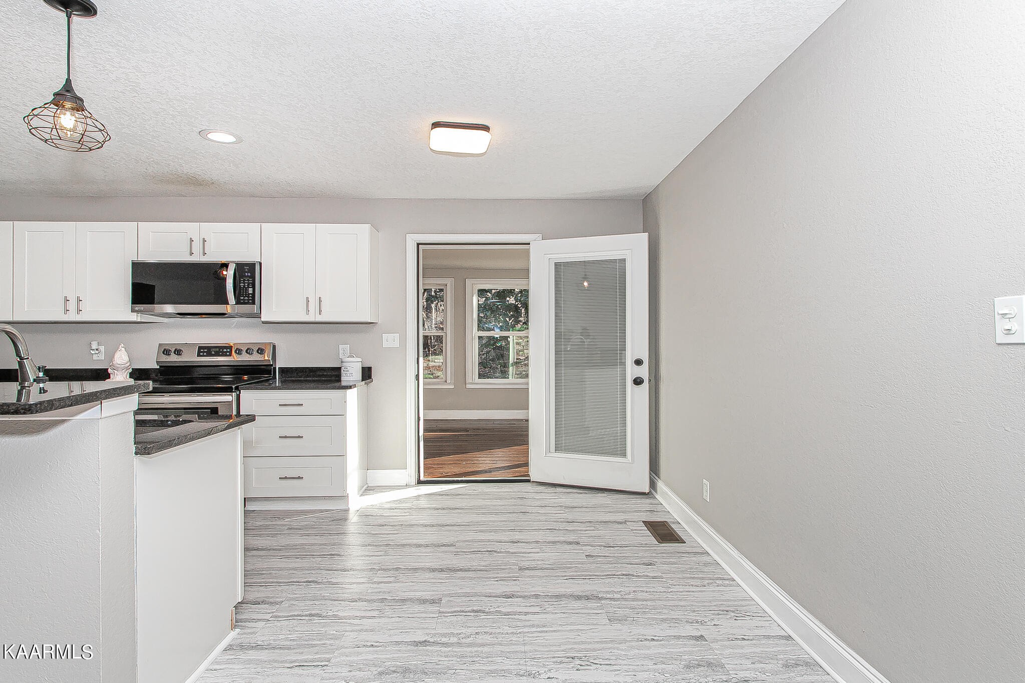 3704 Harris Road Knoxville, TN 37924 - Photo 11 of 46 Gallery Image 11