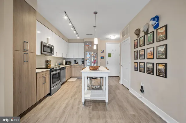 $365,000 | 145 Riverhaven Drive, Unit 312, Oxon Hill, MD 20745